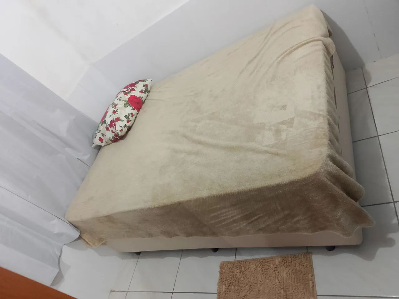 Guarda roupa e cama box casal 2.999,00 - Foto 5