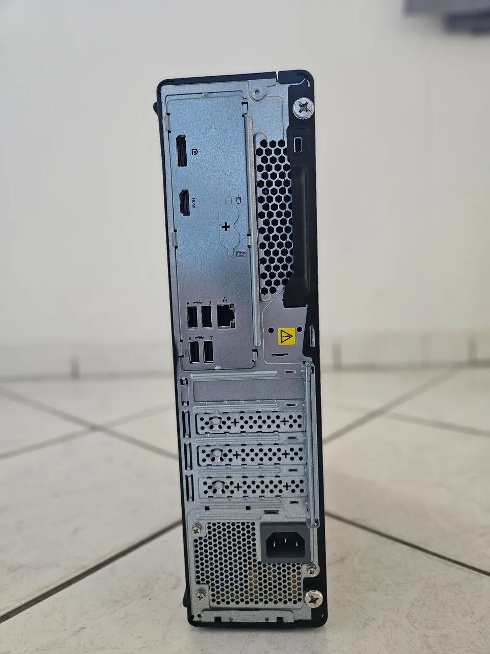 Computador Lenovo Thinkcentre m70s Gen5  - Foto 2