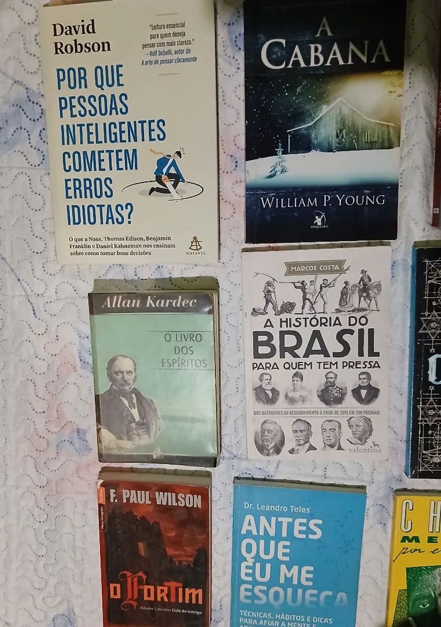 Livros diversos  - Foto 3