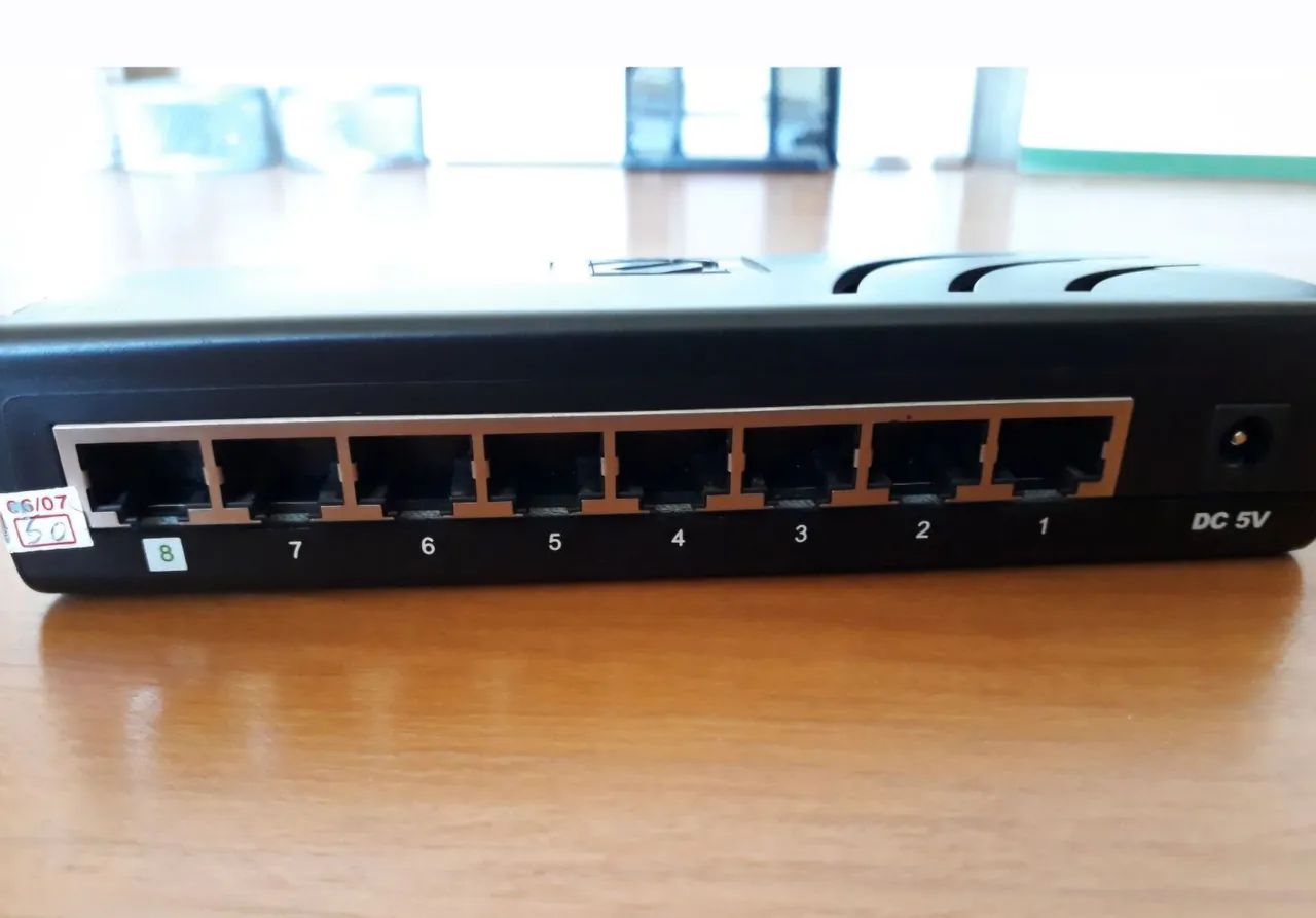 Switch Hub Encore 8Portas  - Foto 3