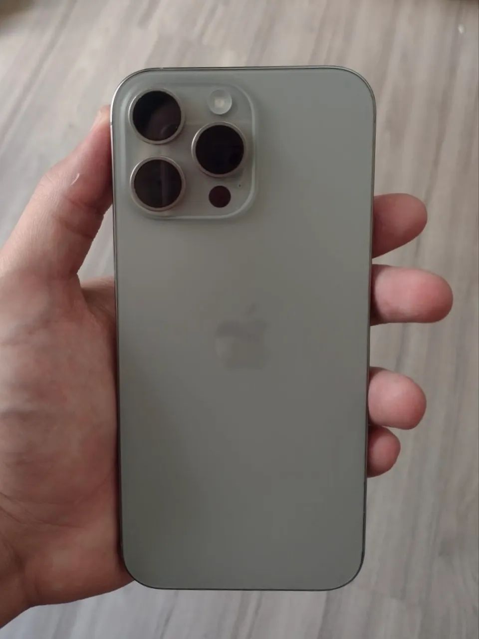 iphone 16 pro max - Foto 2