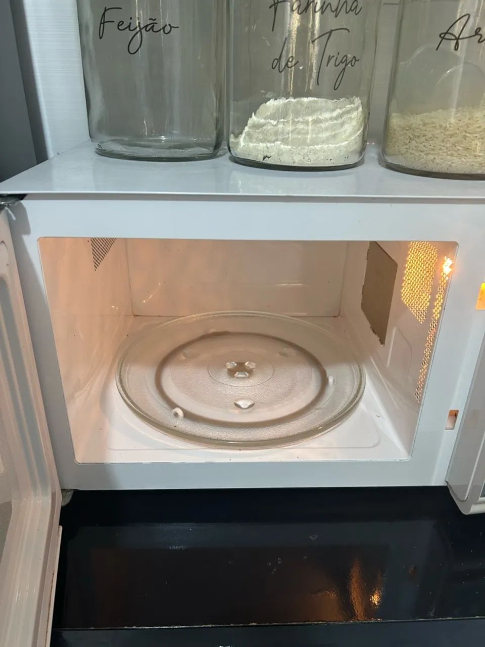 Vendo fogão e microondas Electrolux - Foto 2