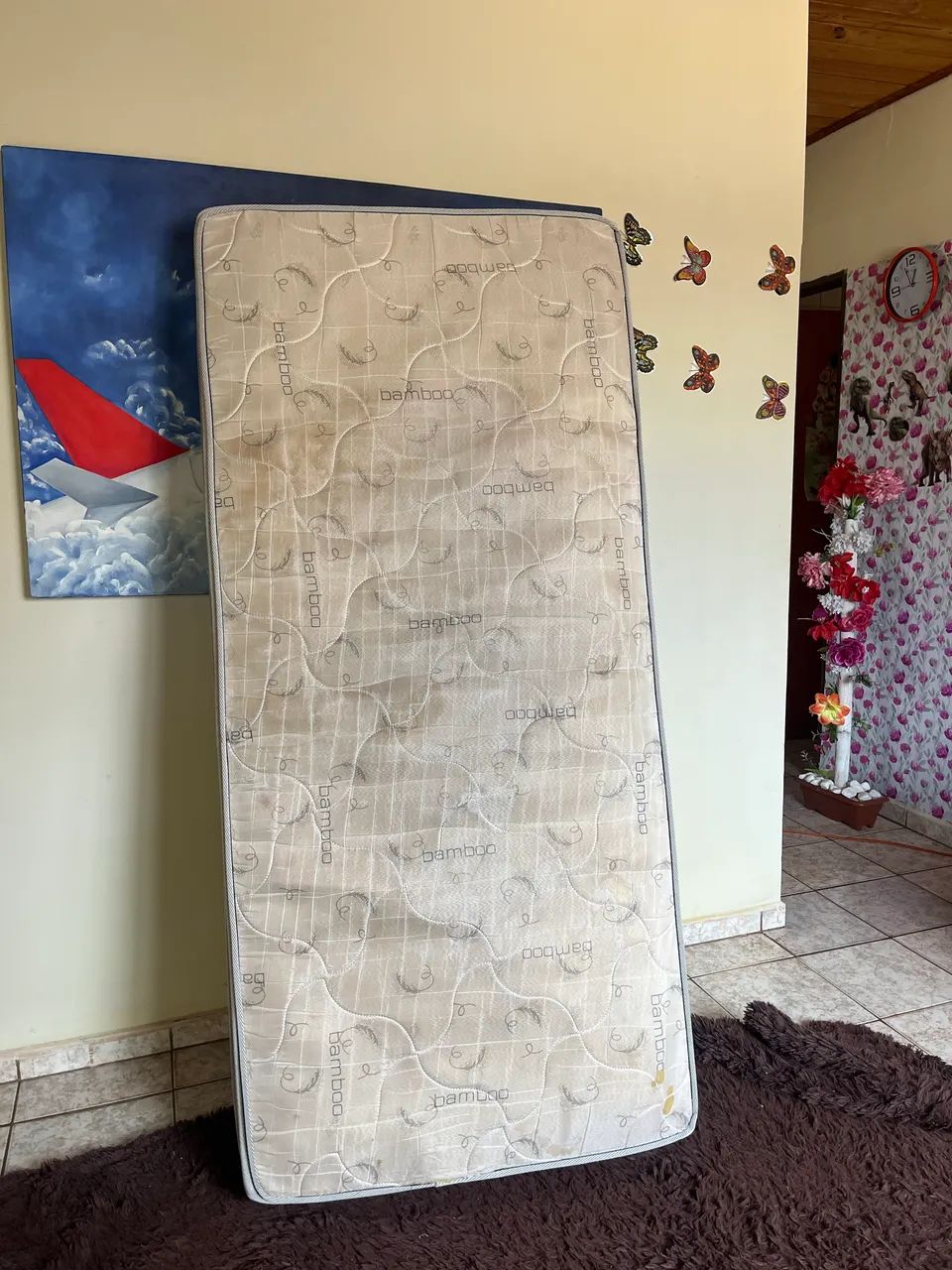 Vende-se cama de solteiro com colchão  - Foto 2
