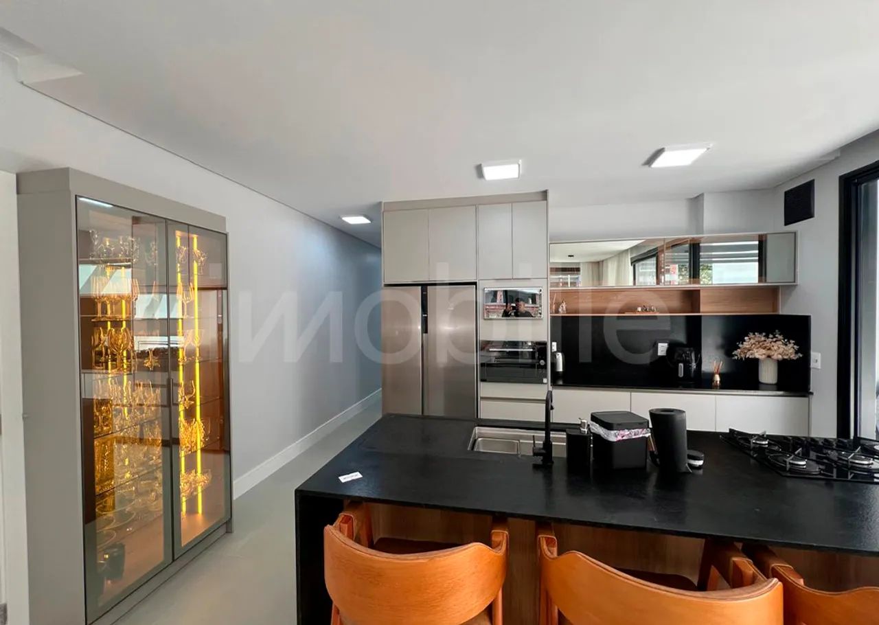 Apartamento no Edificio Dusseldorf na Praia Brava. - Foto 5