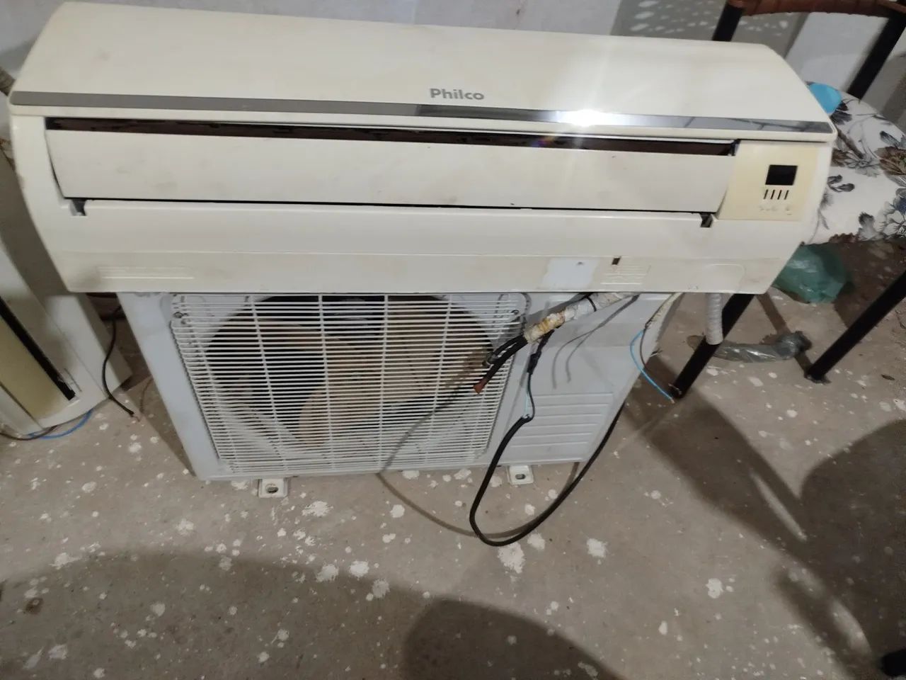 SPLIT 9000 BTUS FUNCIONANDO PERFEITAMENTE 