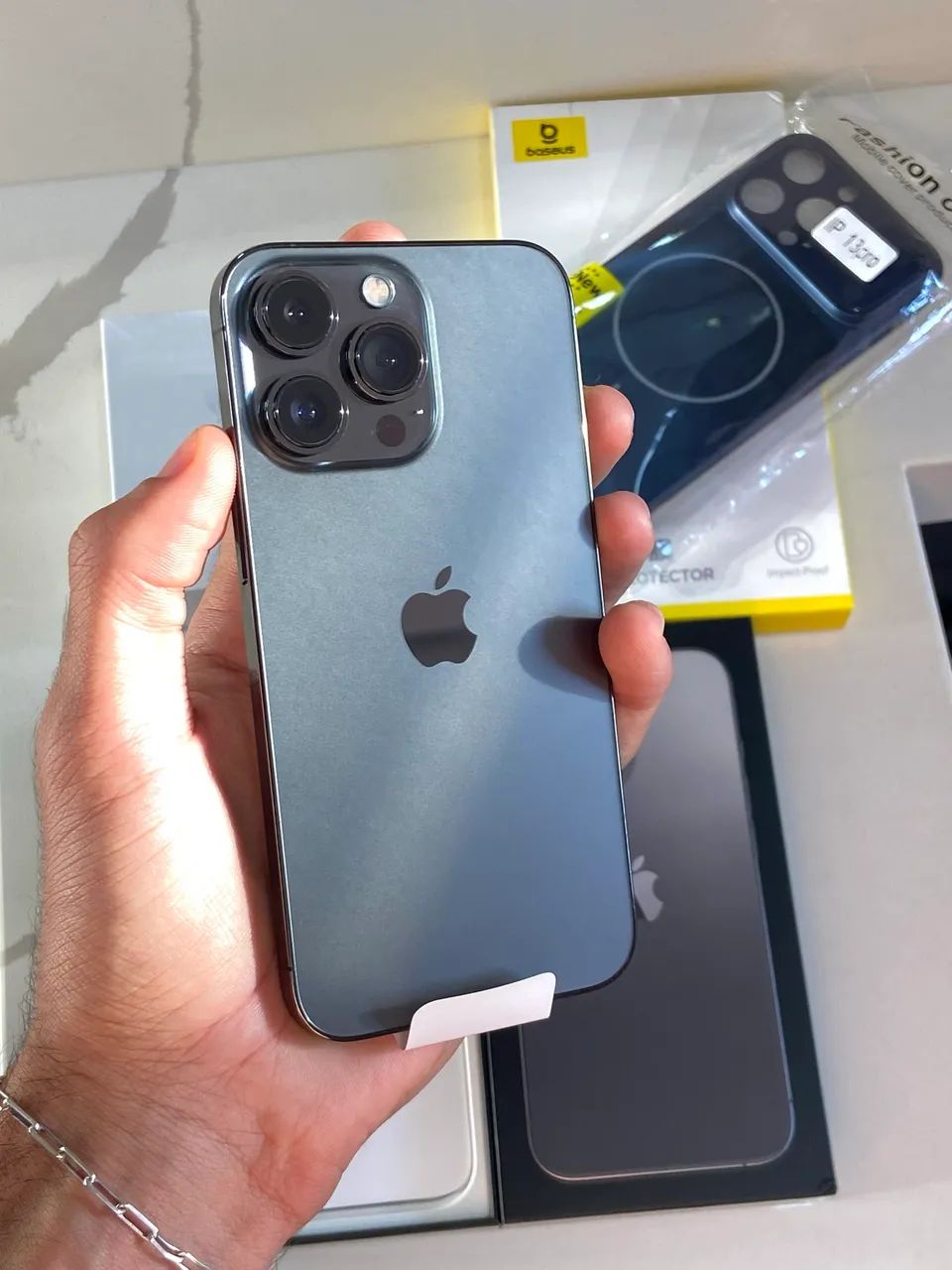 iPhone 13 pro 1000gigas de memória  - Foto 2