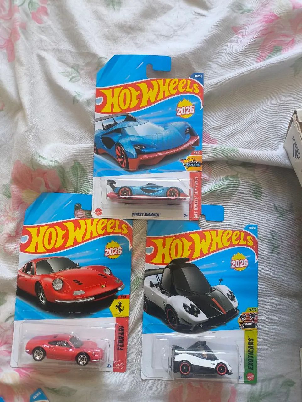 Kit 3 carrinhos hot wheels 