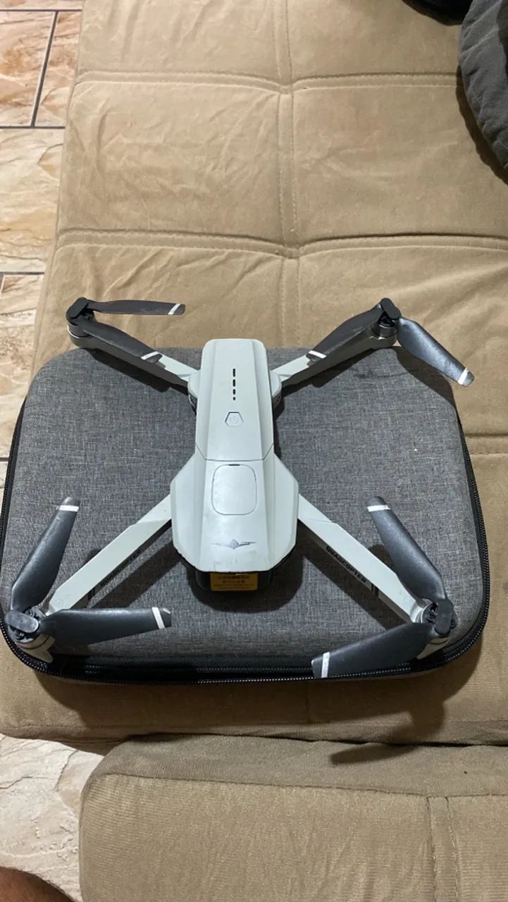 Drone kf102 detalhe na foto  - Foto 2