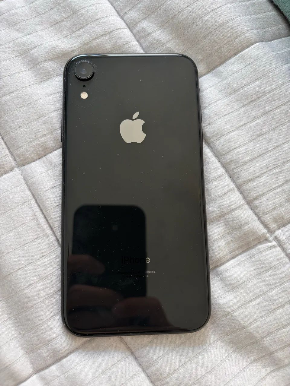 iphone xr (com caixa e carregador original)  - Foto 4