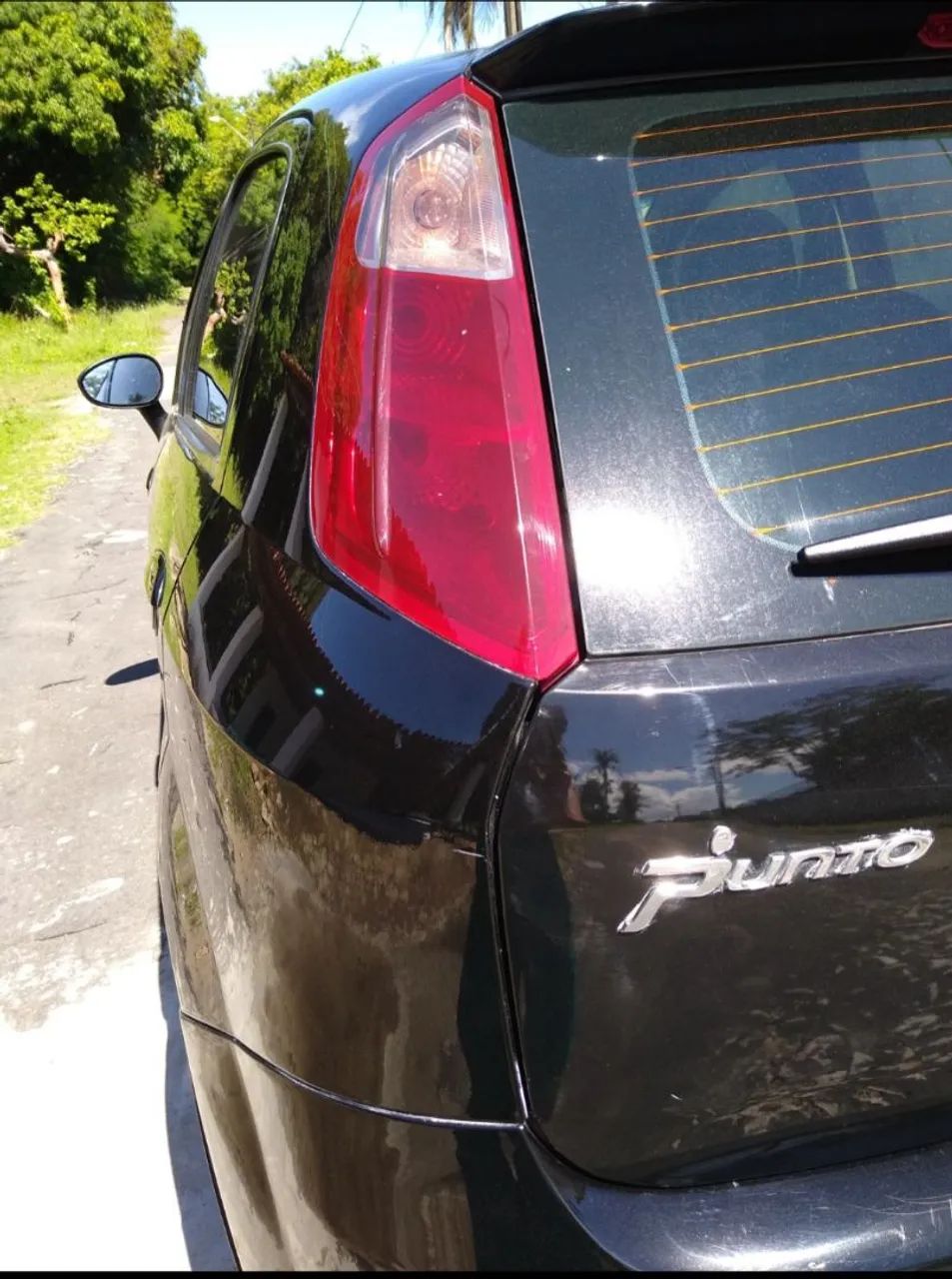 Fiat Punto Attractive 1.4 Fire Flex 8V 5P 2012 - Foto 2