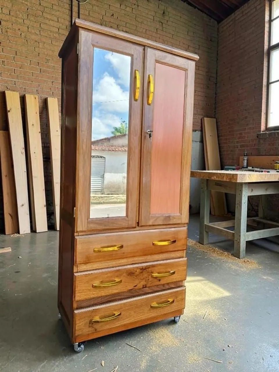 Guarda roupa de solteiro novo  - Foto 2