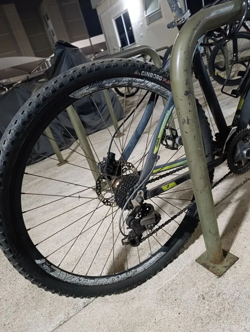 Bicicleta aro 29 - Foto 2