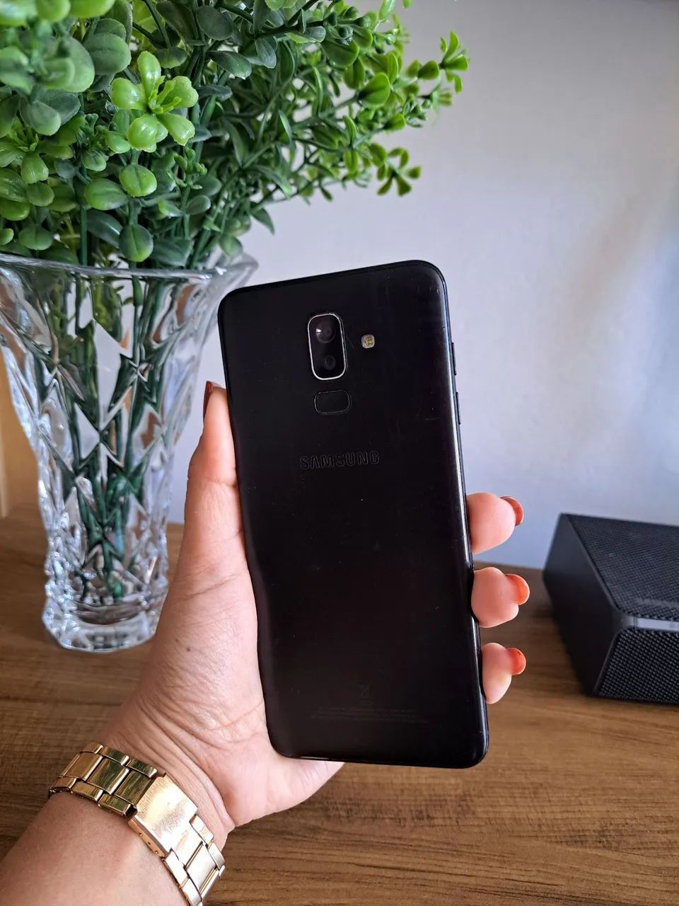 Celular Samsung J8 /64 Gb  - Foto 2