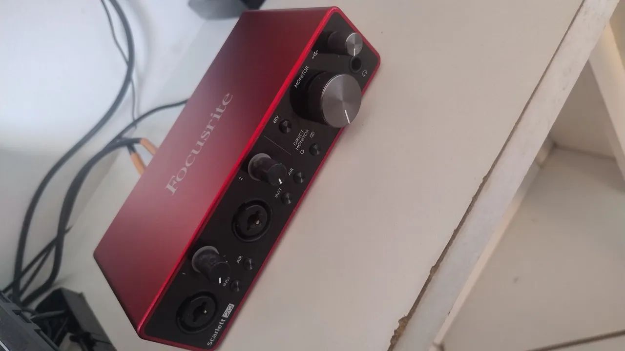 Interface Focusrite Scarlett 2i2 3ª Geração - Foto 4