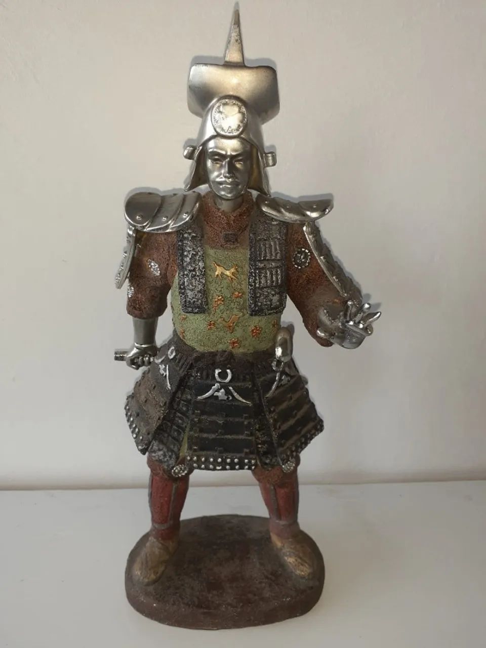 Estatuetas em resina de 35 a 40 cm. - Foto 3