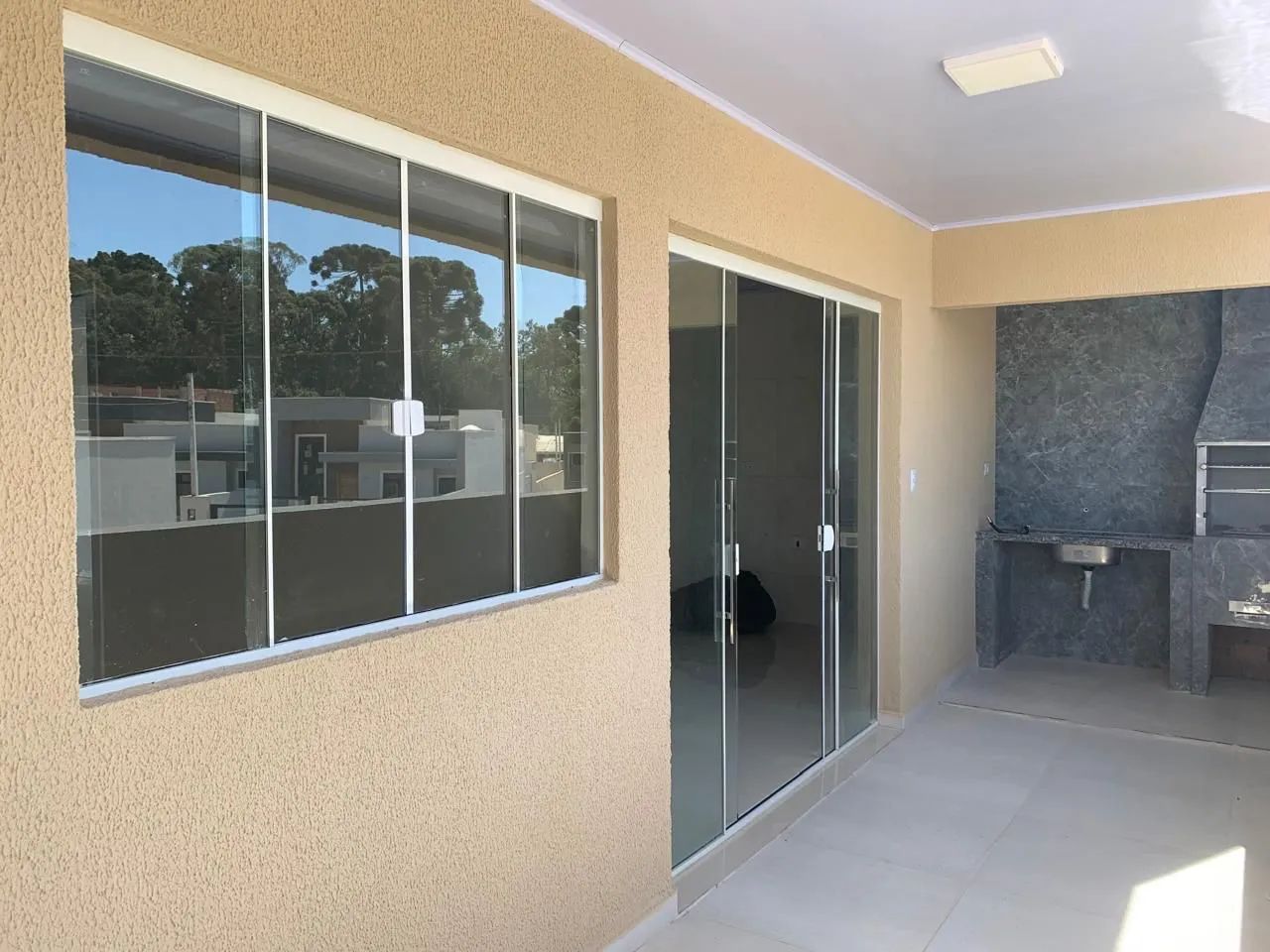 Alugo barracão c/apartamento  - Foto 3