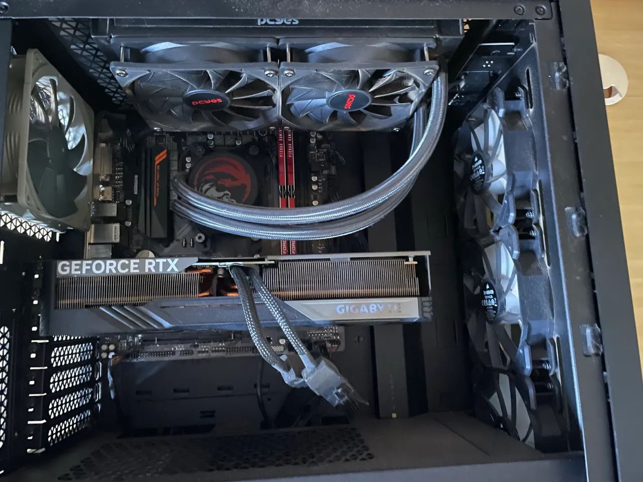 Pc gamer  AMD Ryzen 7 x3d e nvidia4070 ti super - Foto 2