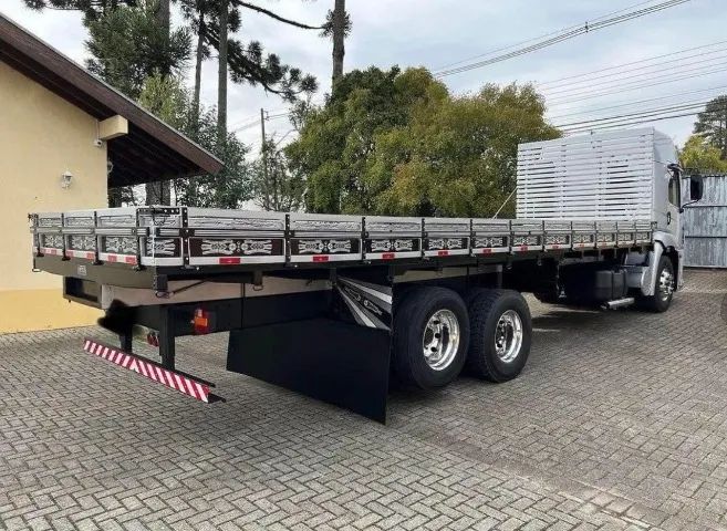 vw 24250 2011 6x2 - Foto 4