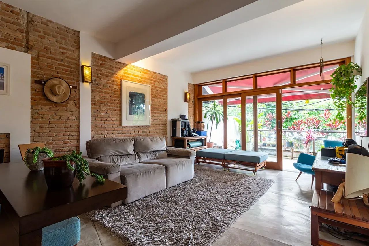 Casa à venda com 2 quartos na Vila Madalena