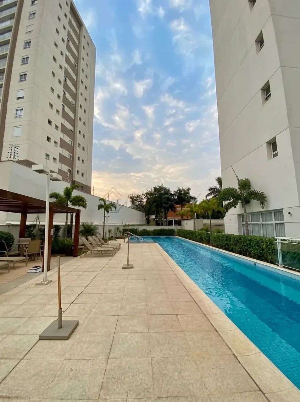 Apartamento com 02 quartos para alugar no Edifício Trend Practical Home em Americana/SP