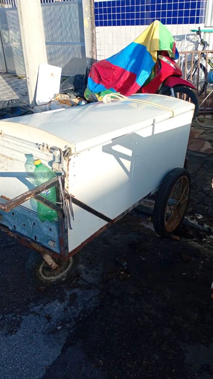 Vende se carrinho de coco  - Foto 3