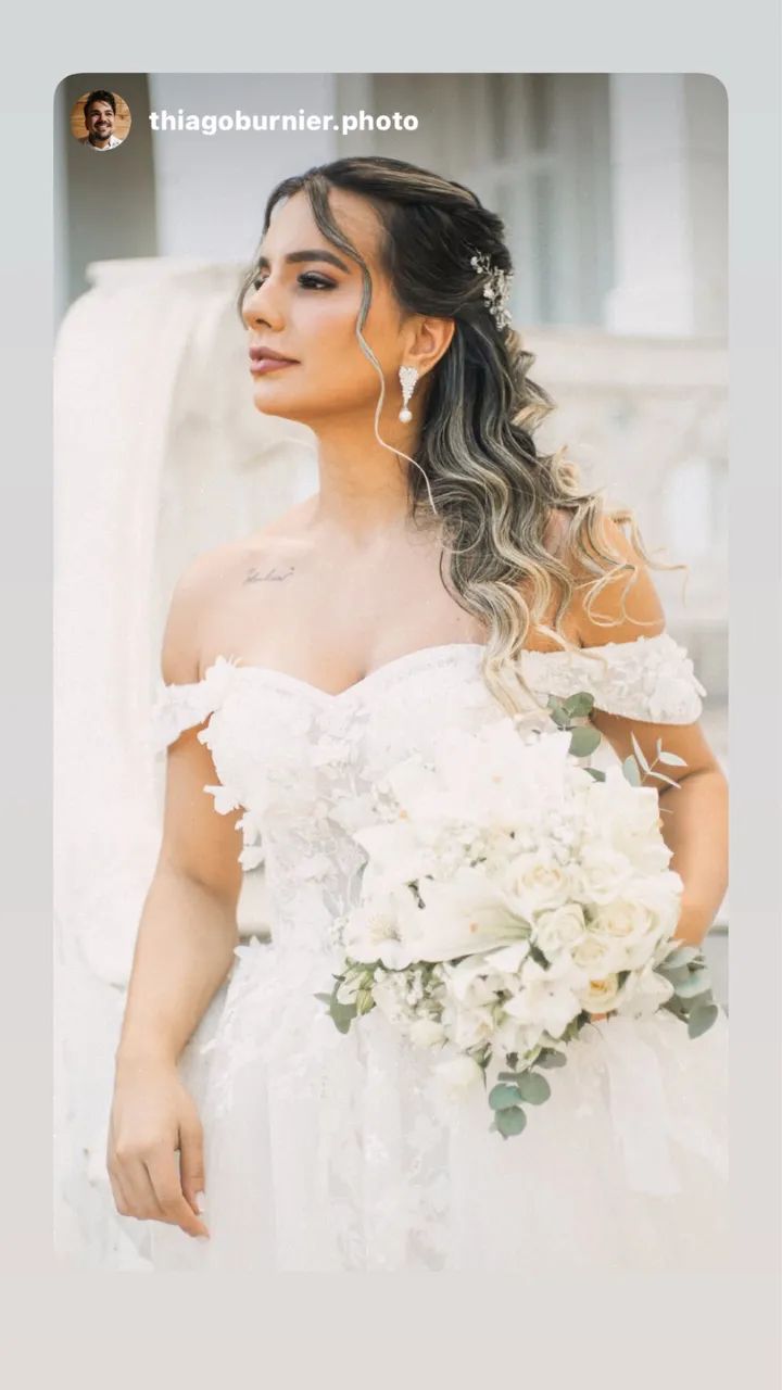 Vestido de noiva lindíssimo e romântico 