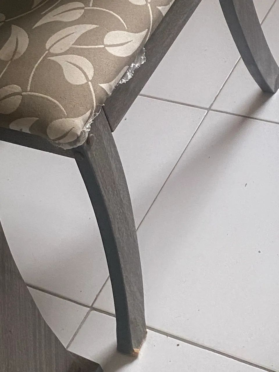 Mesa com 6 cadeiras  - Foto 5