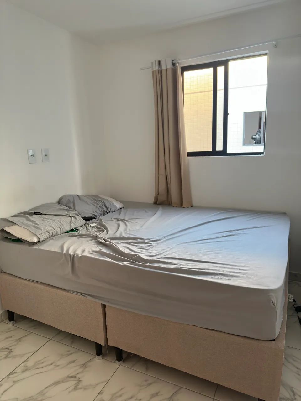Cama queen
