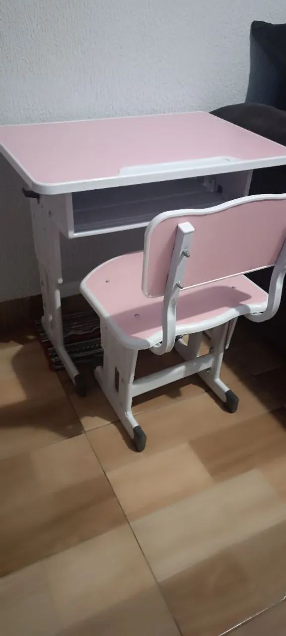 Mesa e cadeira atividades escolares NOVA