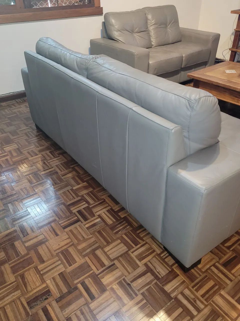 Estofado em couro legítimo 2 e 3 lugares - Foto 3