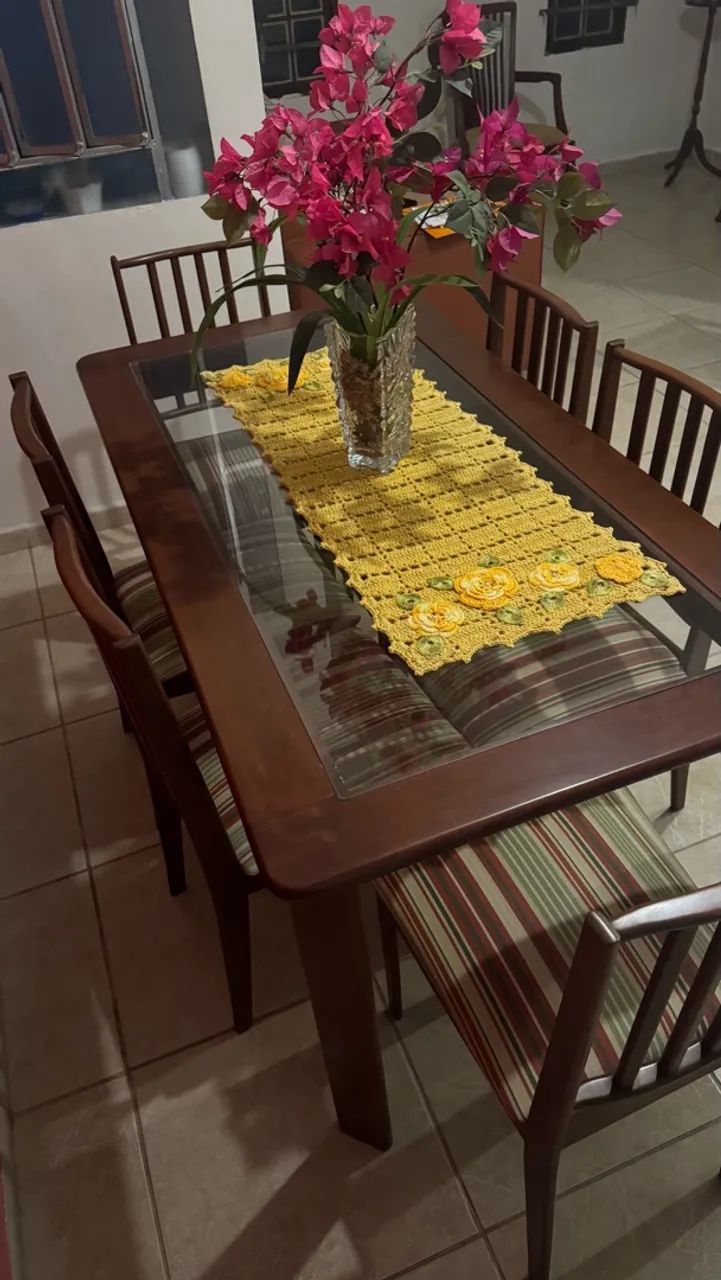 Mesa 6 lugares com cadeiras - Foto 4