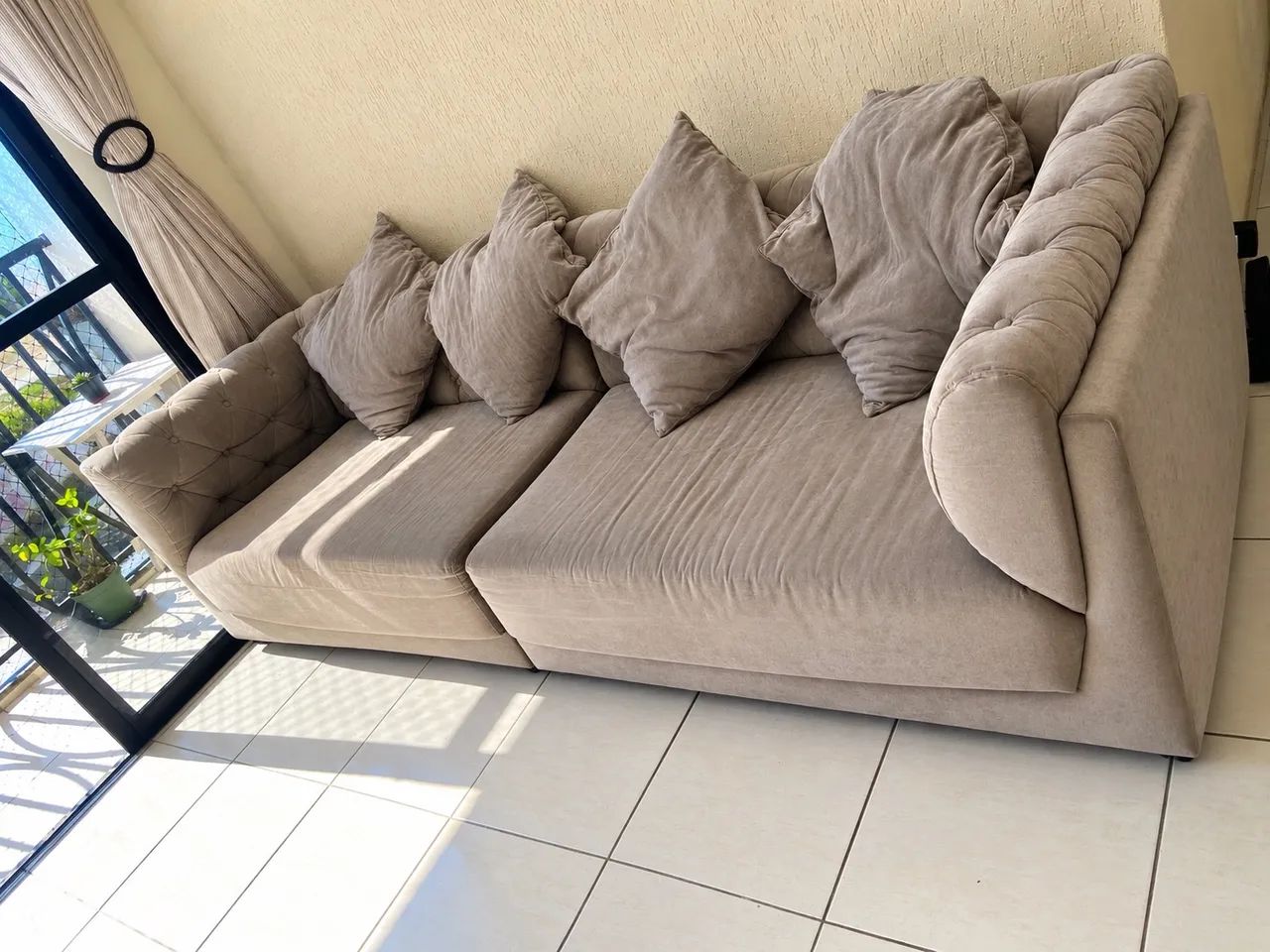 Sofá de 4 lugares  - Foto 2