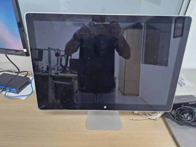 Monitor Apple LED Cinema Display a1267 24 polegadas - Monitores