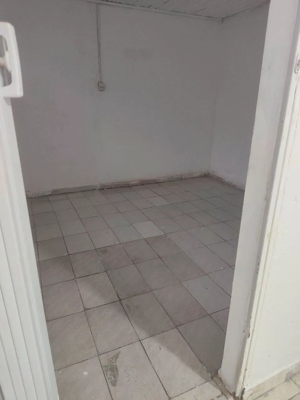 Casa no fundo para alugar  - Foto 4
