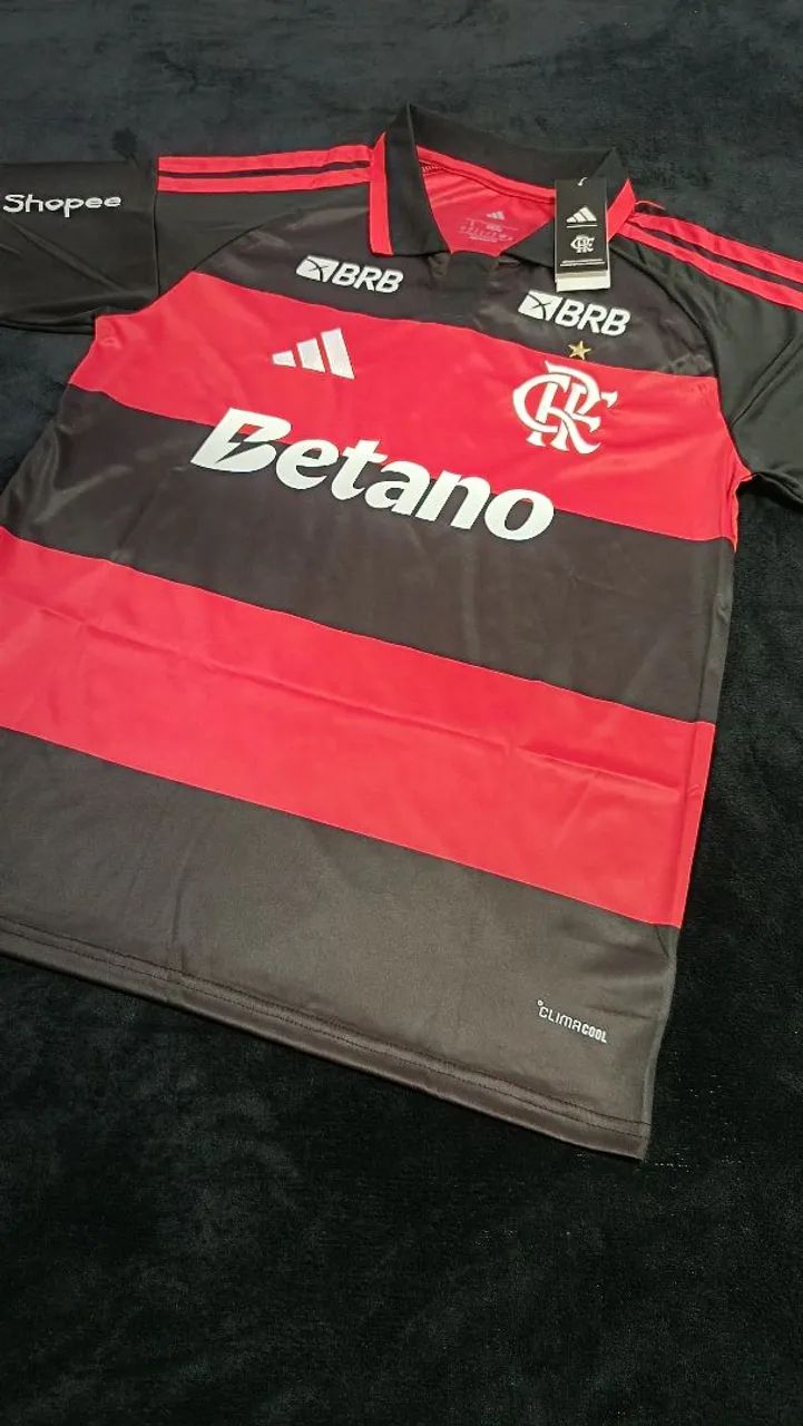 Camisa do Flamengo versão torcedor 26/27 com patrocínio e personalizada com nome e número  - Foto 2