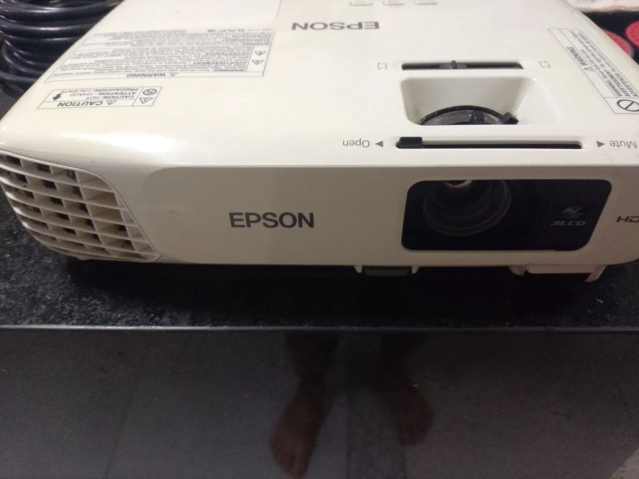 Data show Epson x24 em ótimo estado  - Foto 5