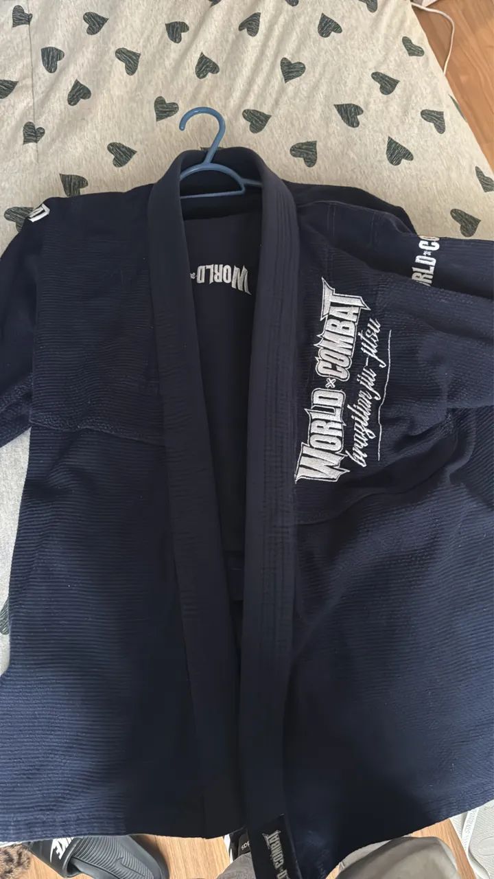 VENDO KIMONO WORDL COMBAT BJJ + FAIXA - Foto 5