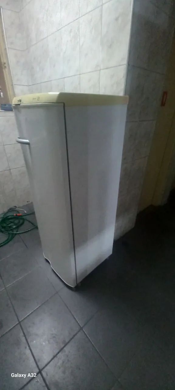 Geladeira Electrolux  - Foto 2
