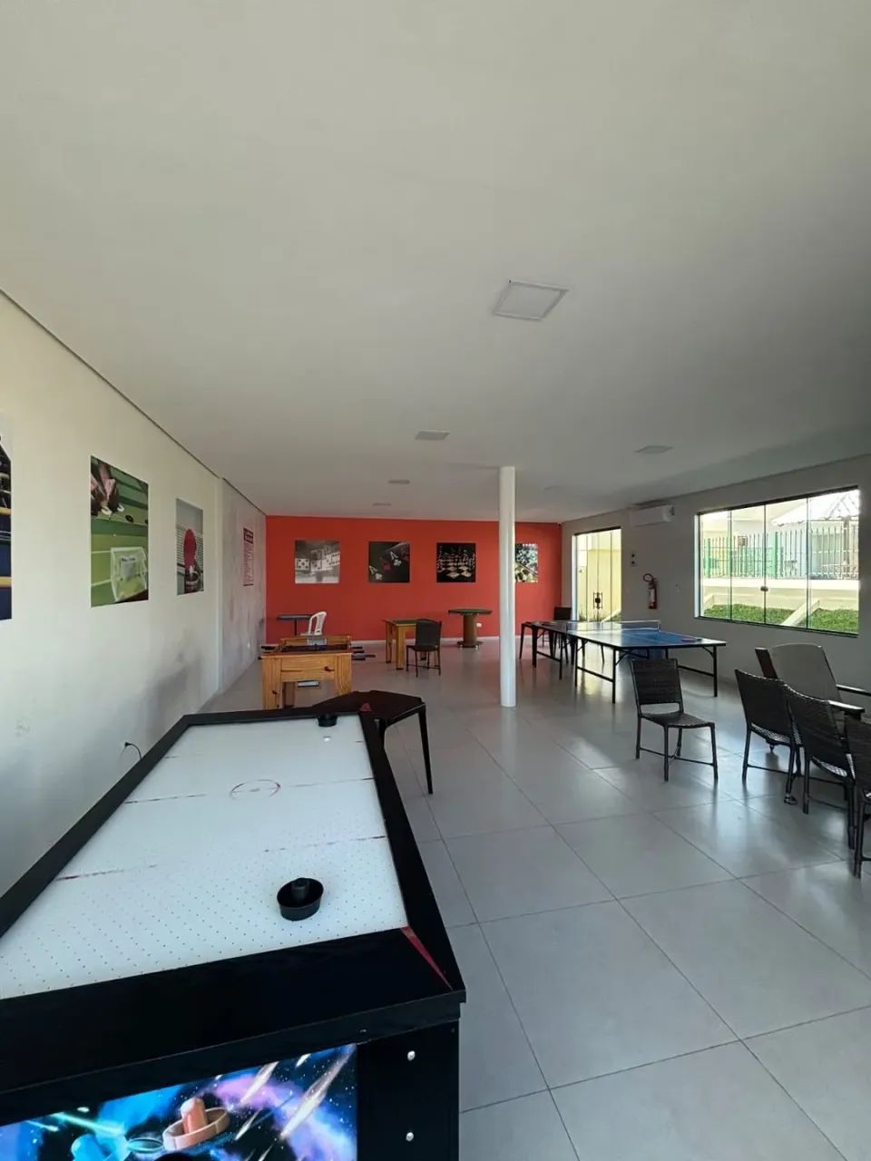 CASA COM 4 SUITES, COND. FECHADO! - Foto 4