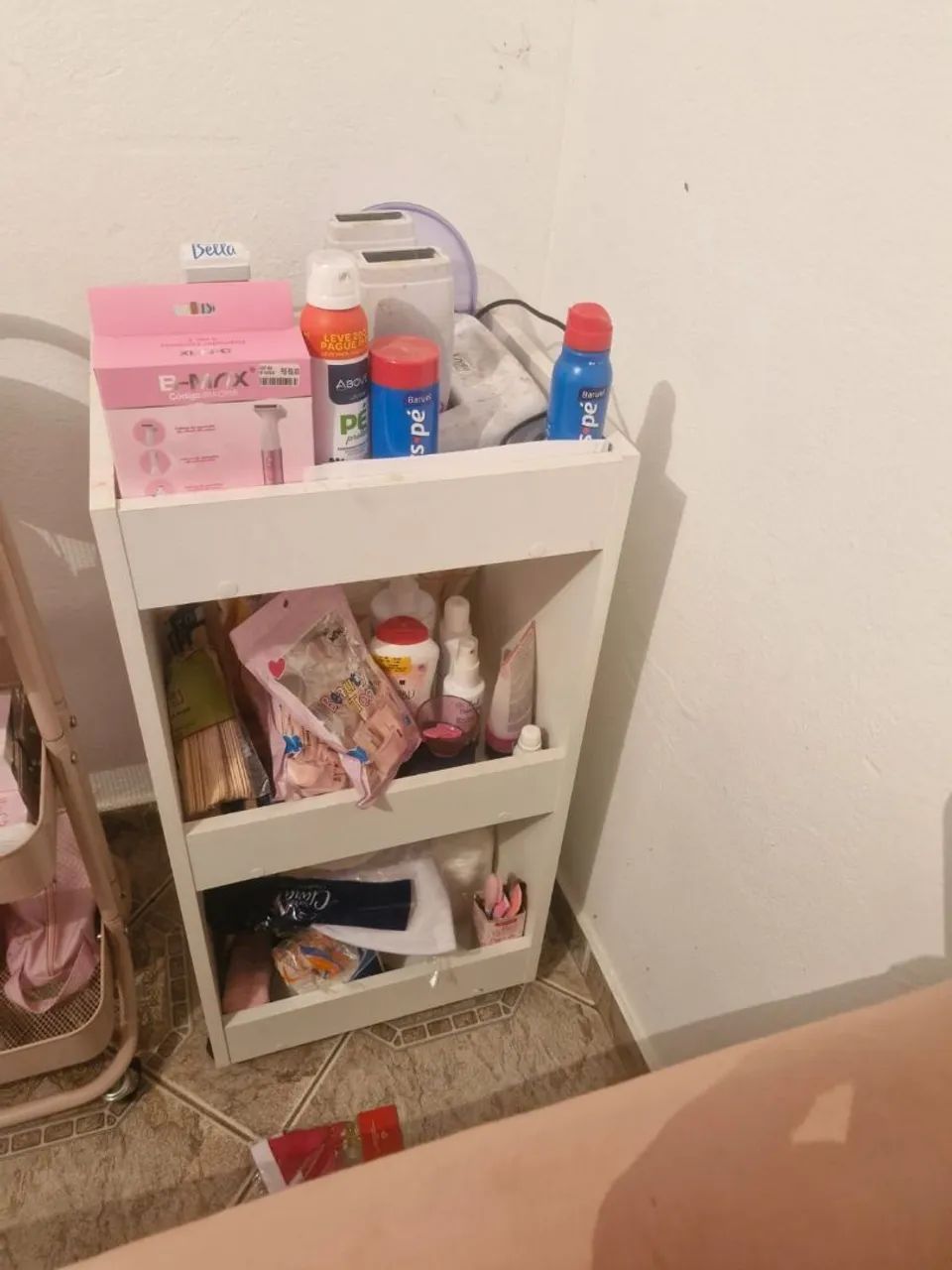 Vendo maca, cadeira e carrinho auxiliar - Foto 4