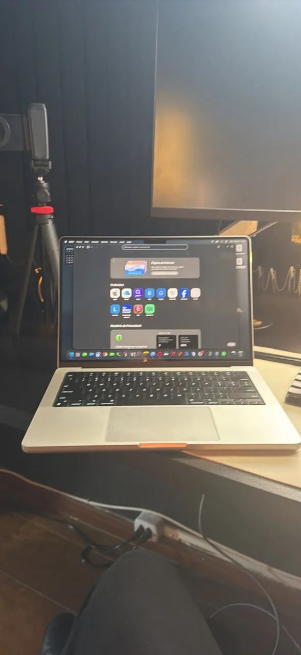 Macbook Pro M4 Pro - Foto 2