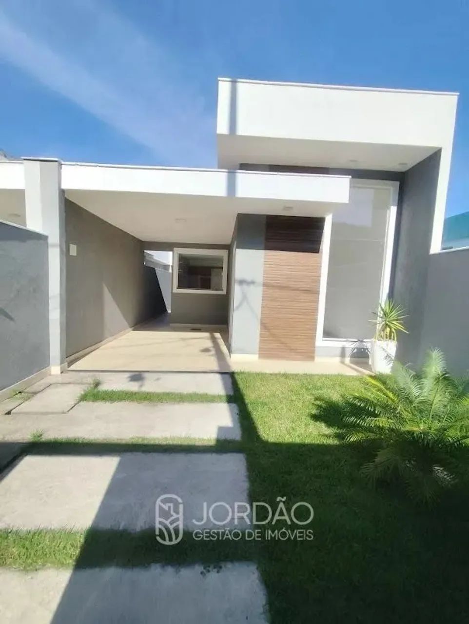 CASA, 3 DORMITÓRIOS