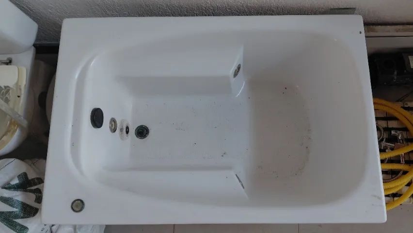 Banheira de Hidromassagem completa com bomba funcionando perfeitamente442917461112268802
