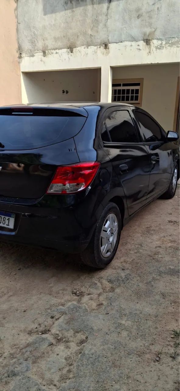Chevrolet Onix JOY Hatch 1.0 8V Flex Mec. 4P 2018 - Foto 3