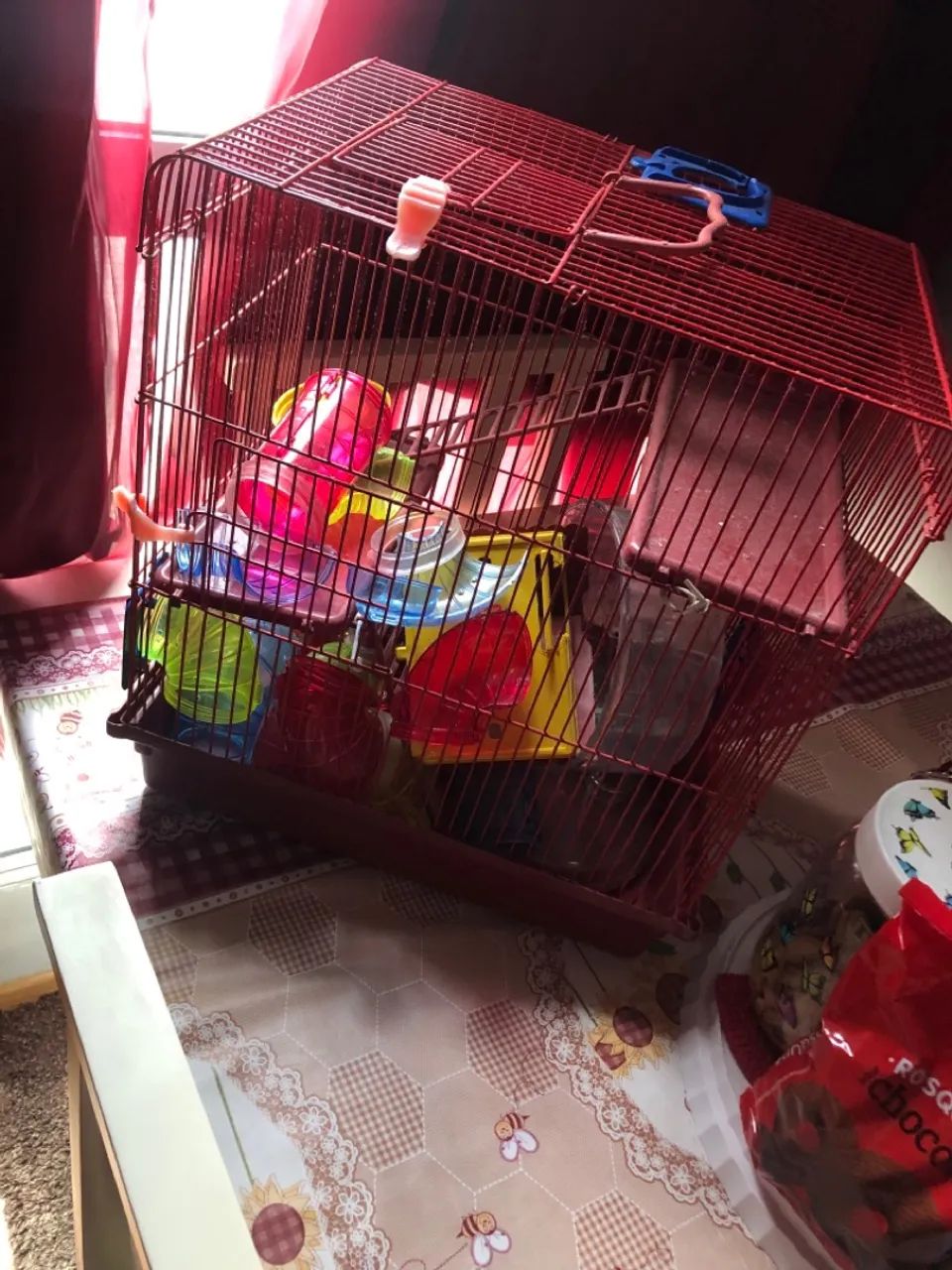 Vendo gaiola para hamsters 