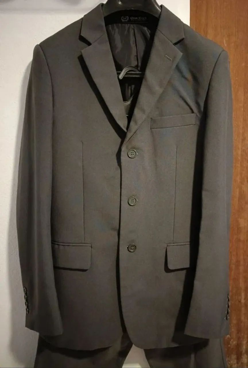 Terno cinza elegante  - Foto 3