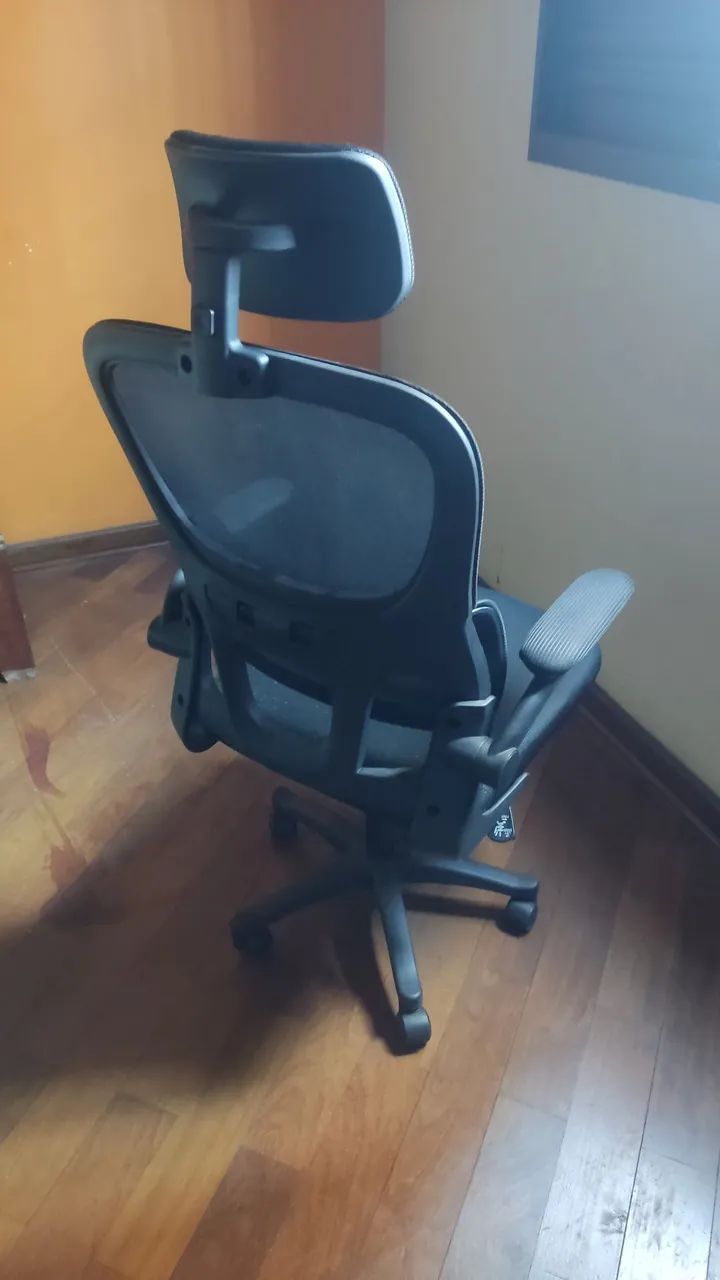 Cadeira Presidente Ergométrica  - Foto 2