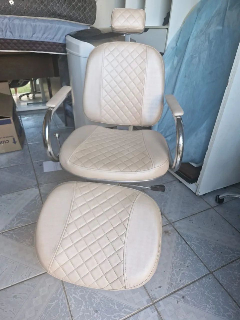 Cadeira de estética  - Foto 2