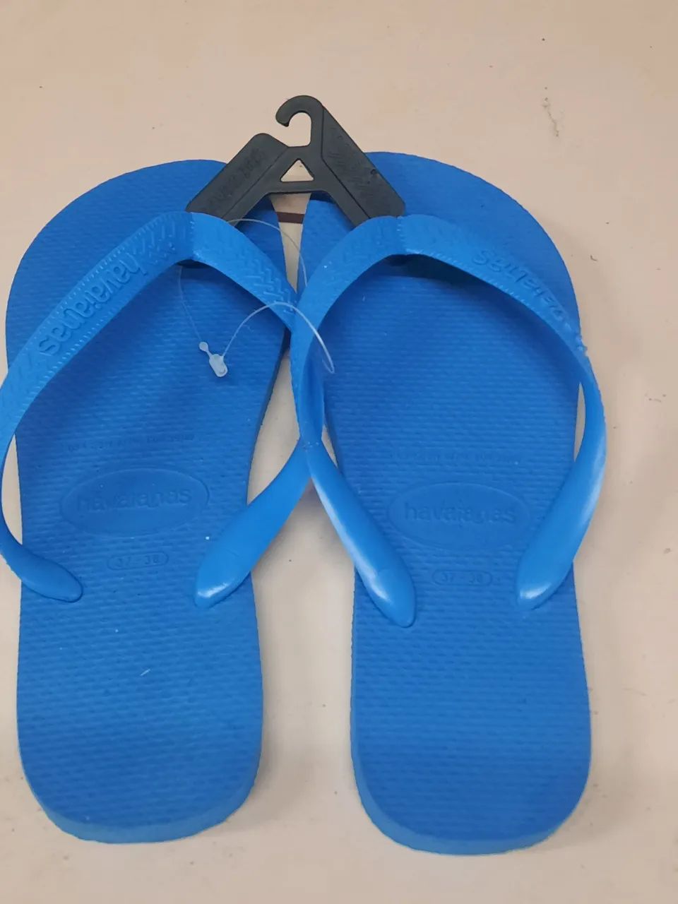 Chinelo havaianas 37-38 azul  - Foto 2