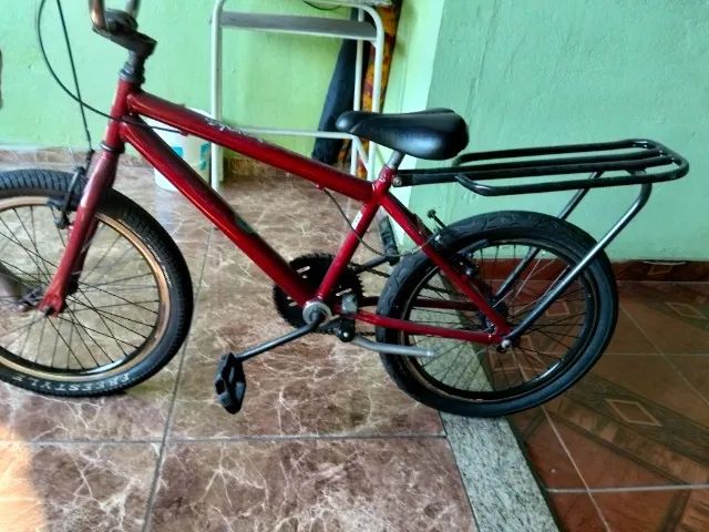 Bicicleta aro 20 semi nova  - Foto 3